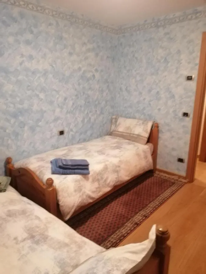 Appartamento Casa Laura Isolaccia