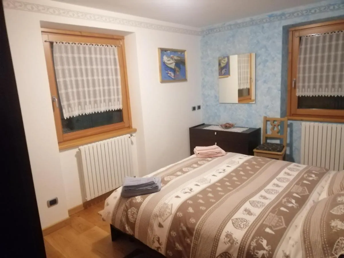 Appartamento Casa Laura Isolaccia 0*,